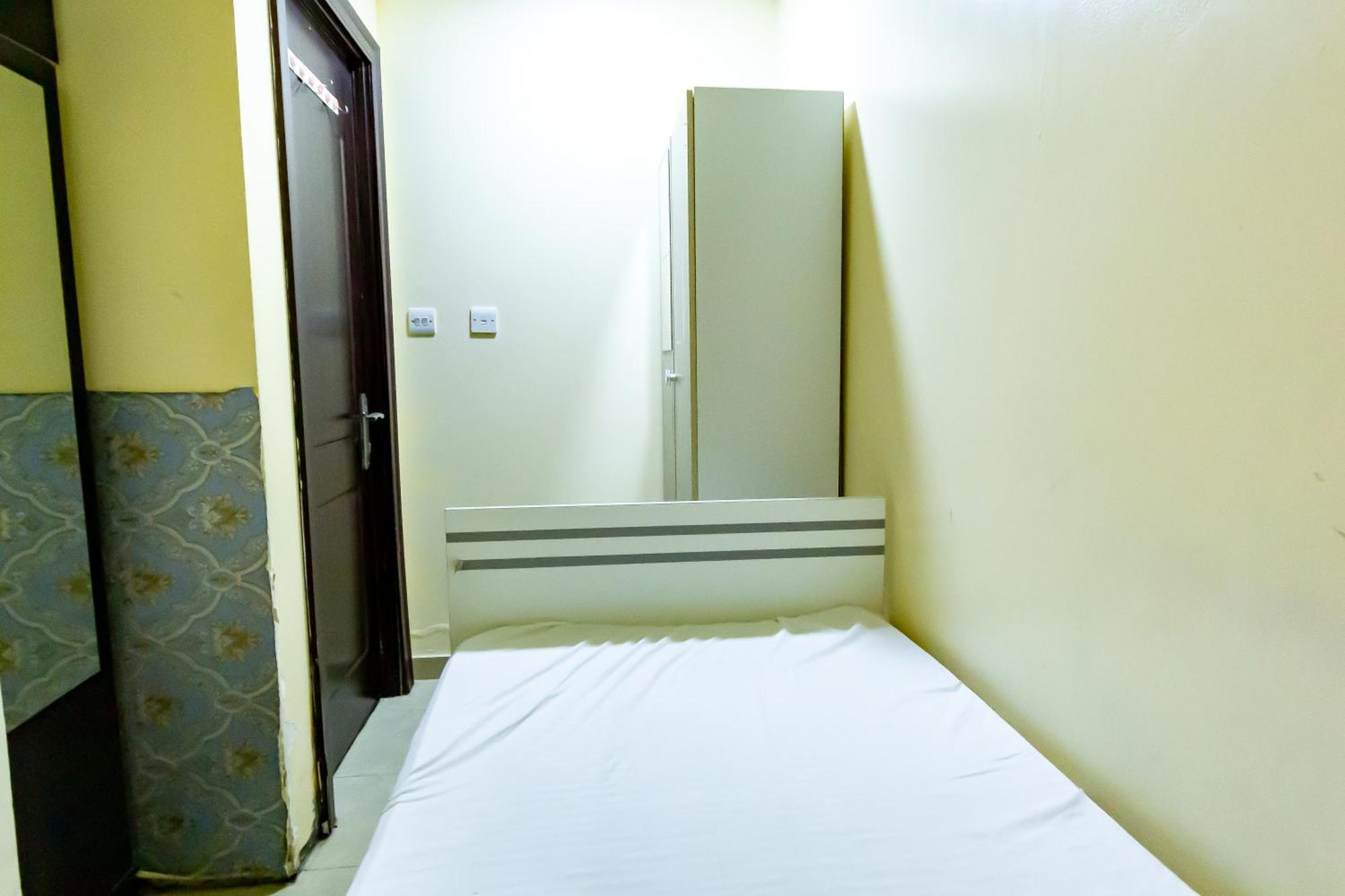 Small Budget Rooms For 'Girls' Only In Dubai, Marina Exterior foto